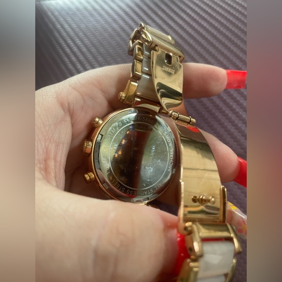 Michael Kors Women’s Chronograph Parker Watch - Picture 4 of 6
